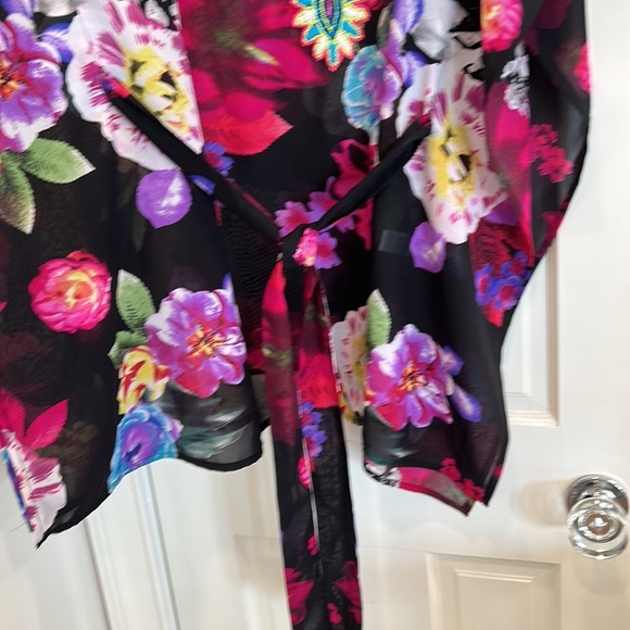 Flint & Moss beach Black Floral Embellished sheer cover up with tie sz.L - Picture 3 of 7